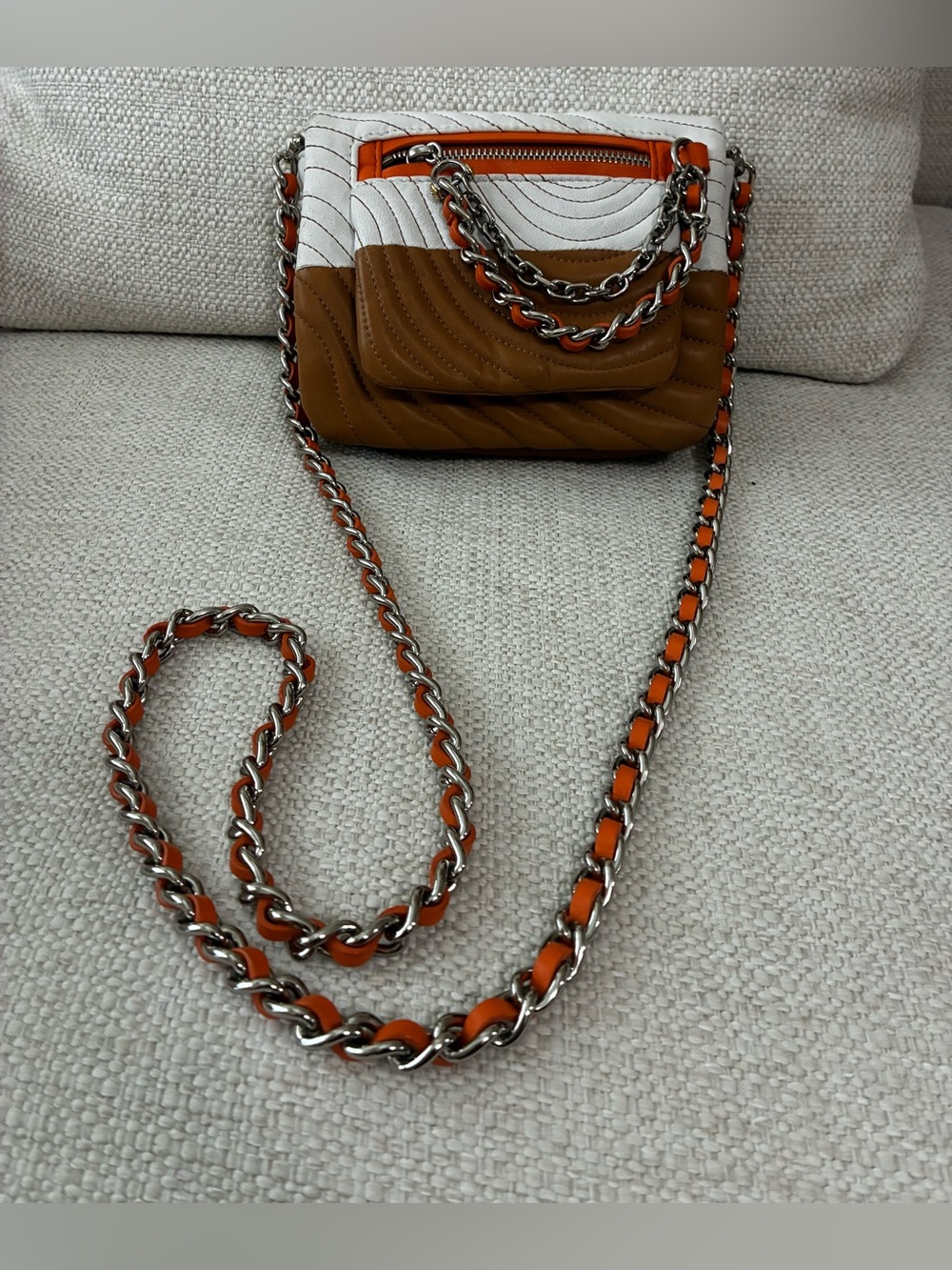 Henri Bendel Rare 3 Color (Color Block) Leather leather & chain Crossbody Bag - Picture 11 of 15
